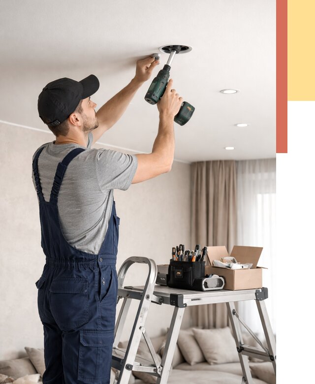 Установка и монтаж точечных светильников в натяжной потолок в Симферополе от 1870 руб. | ОТДЕЛОЧНИК-Сим